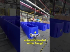 Μπλε δεξαμενή νερού ζωικού κεφαλαίου με αυτόματο έλεγχο